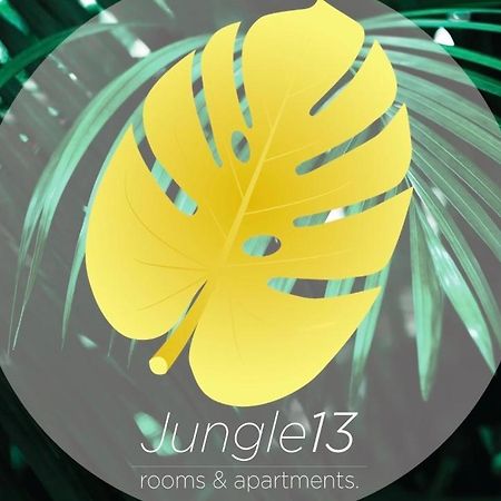 Jungle 13 - Room And Apartments Napoli Eksteriør bilde